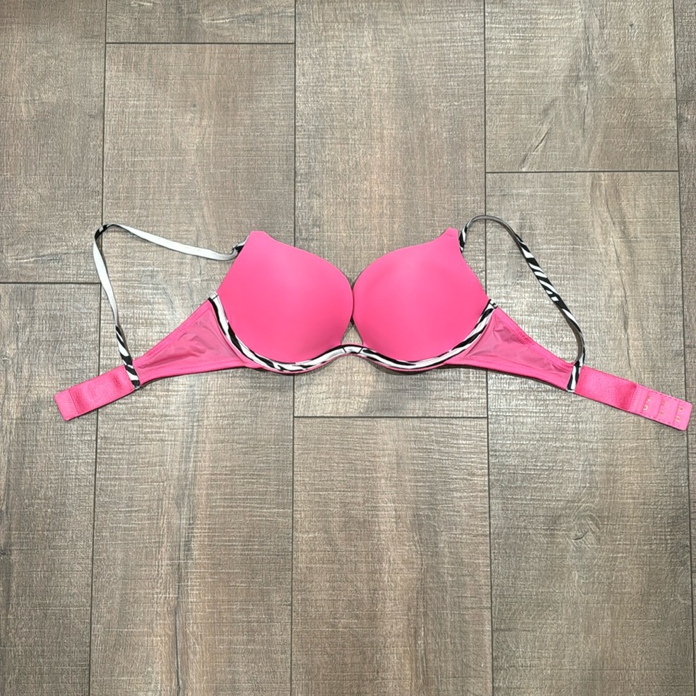 Victoria’s Secret hot pink zebra padded push-up bra 34B NWOT